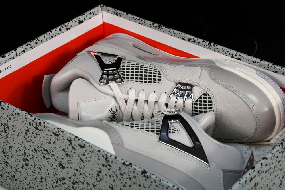 AJ4 Retro "Frozen Moments" - Image 25
