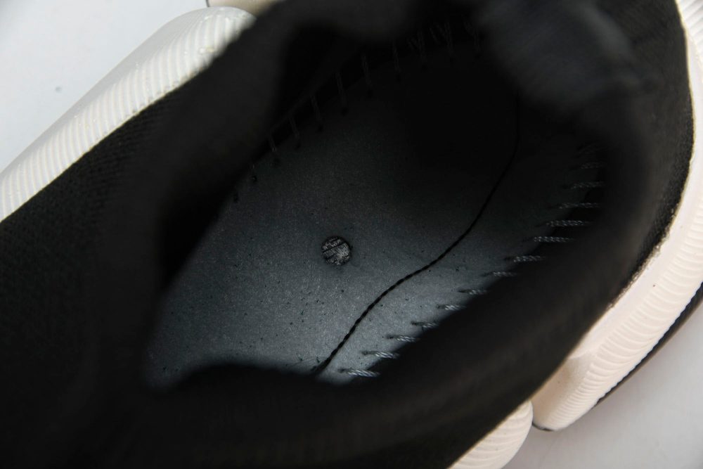Speed 2.0 Trainers 'Black White' - Image 17