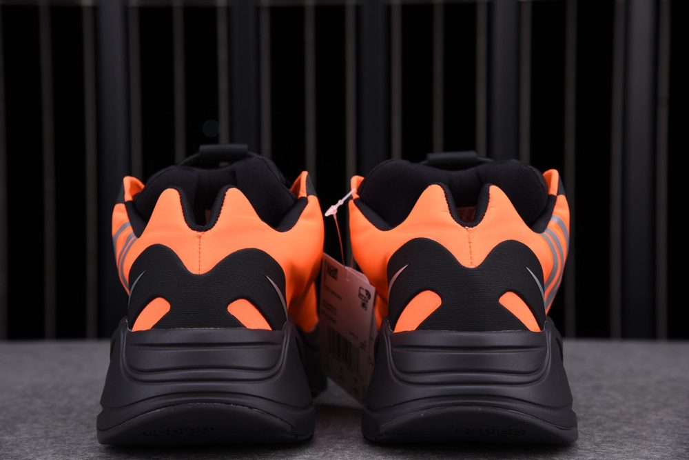 Yzy Boost 700 MNVN Orange - Image 7