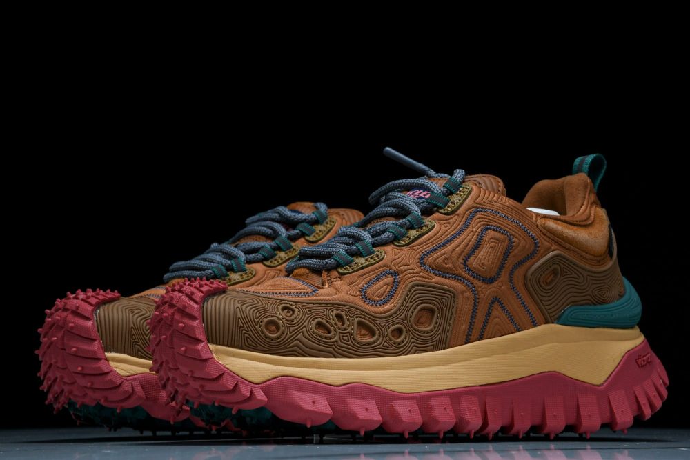 Salehe Bembury x Moncler Trailgrip Genius Grain GTX 'Orange' - Image 2