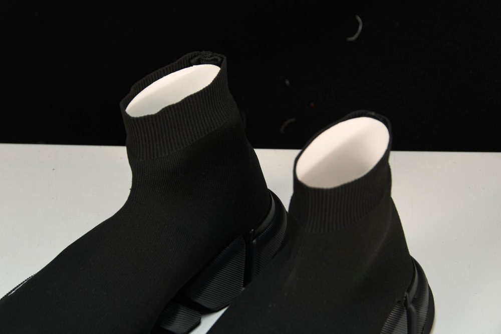Speed 2.0 Trainers 'Black' - Image 19