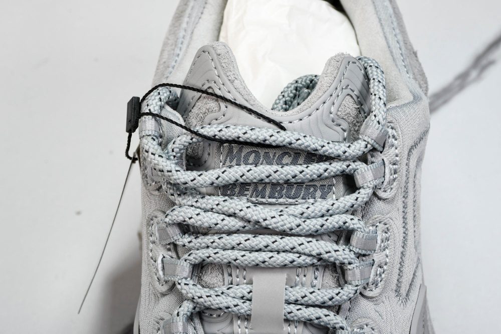 Salehe Bembury x Moncler Trailgrip Genius Grain GTX 'Grey' - Image 11