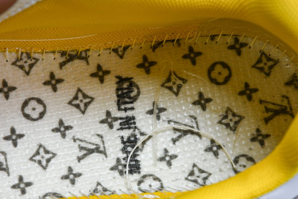 Louis Vuittоп Trainer Low 'Signature White Yellow' - Image 19