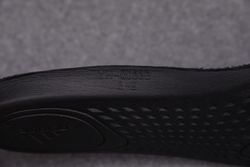 Yzy Boost 700 MNVN Orange - Image 13