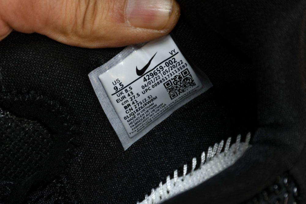 Kobe 6 'Black Del Sol' - Image 14