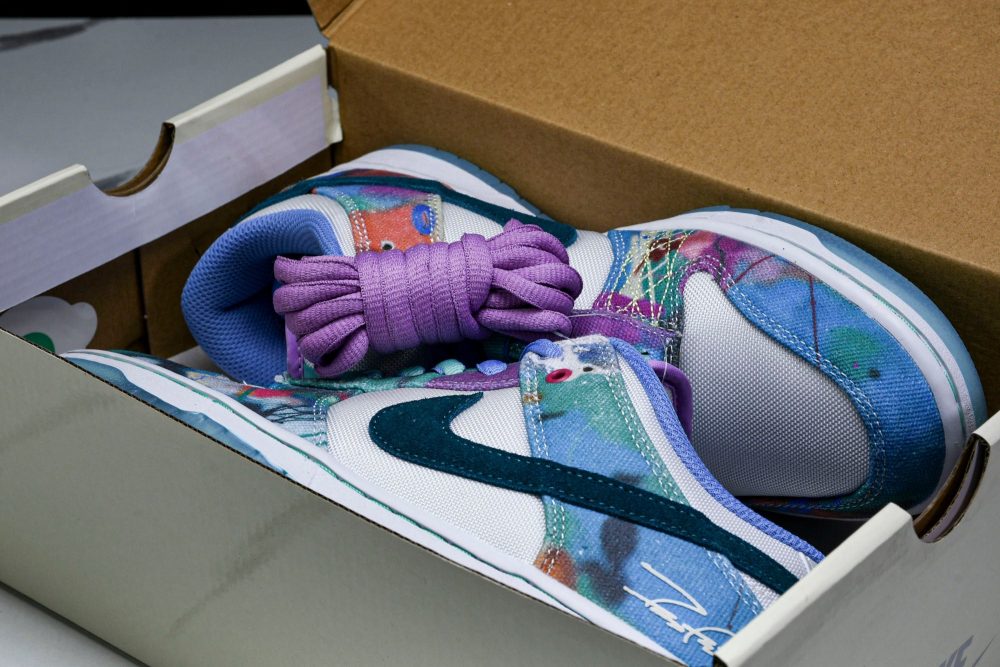 SB Dnk Low x Futura Laboratories 'Bleached Aqua' - Image 23