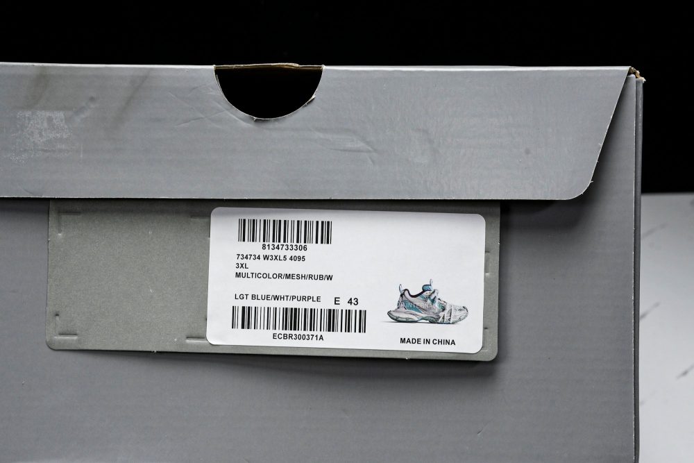 3XL Sneaker 'White Light Blue' - Image 29