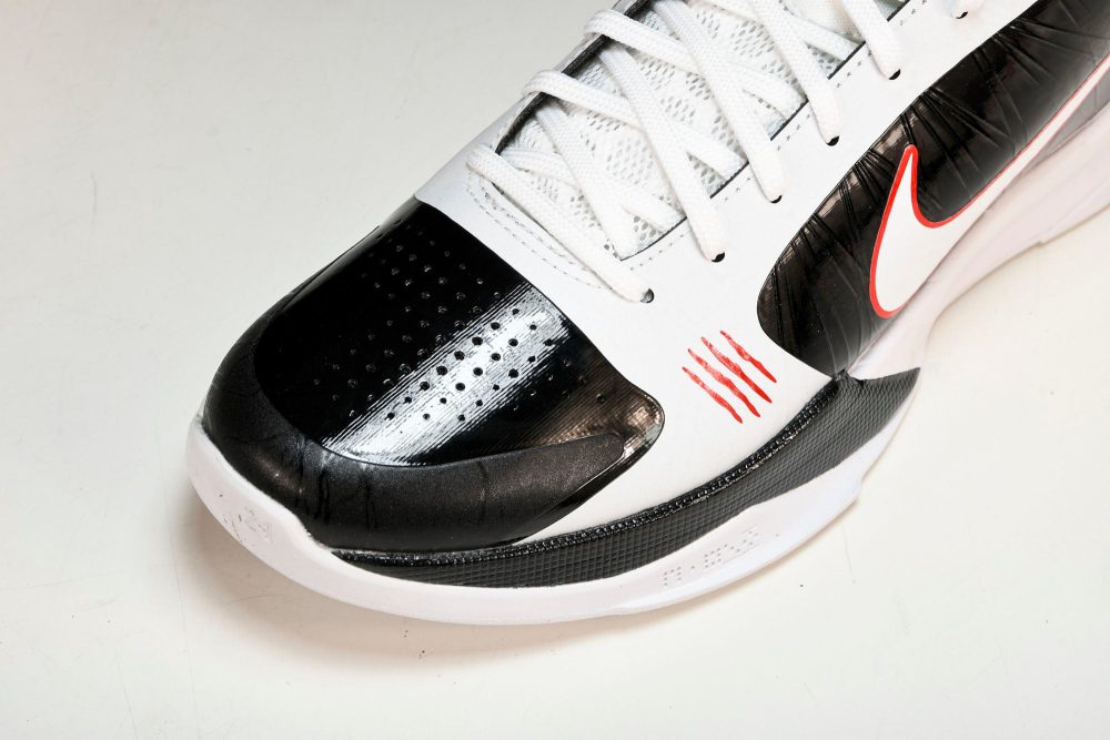 Kobe 5 Protro 'Bruce Lee Alternate' - Image 9