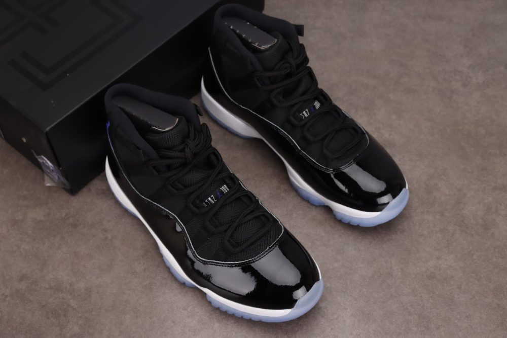 AJ11 Retro 'Space Jam' - Image 9