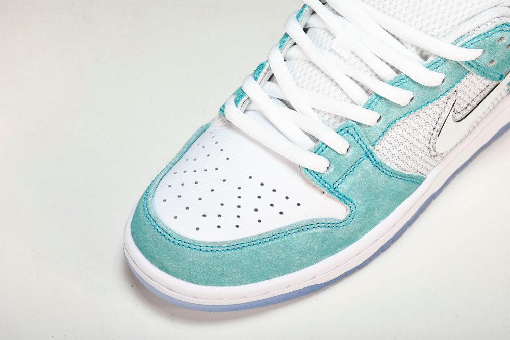 SB Dnk Low x April Skateboards - Image 9