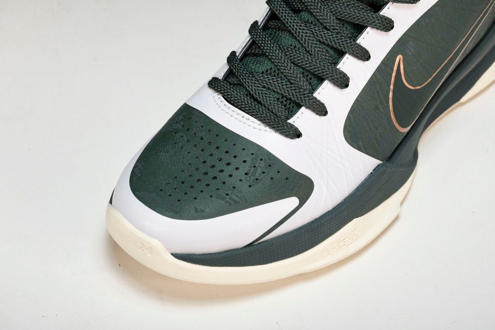 Kobe 5 Protro 'EYBL' - Image 9