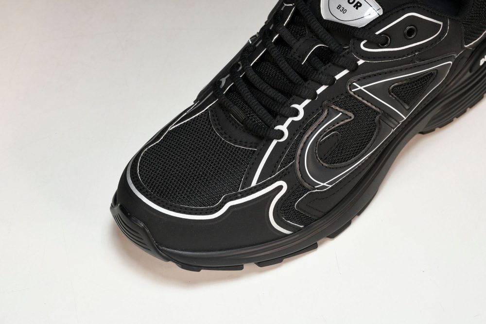 D1or B30 'Triple Black' - Image 9