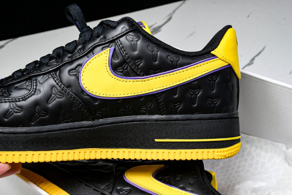 AF1 Kobe Bryant 'Lakers Away Black' - Image 18
