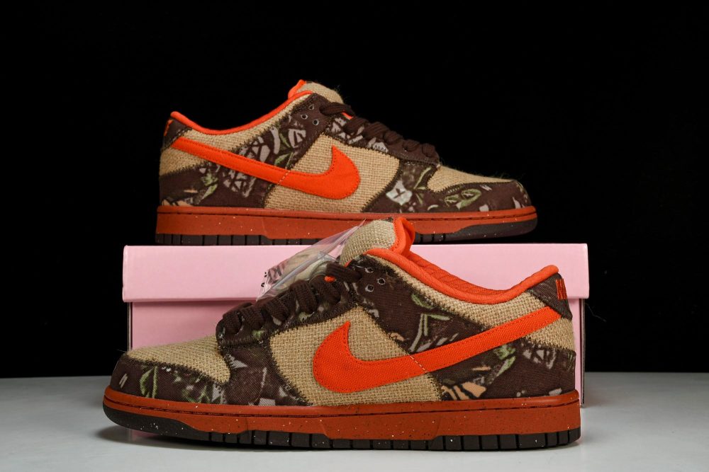 SB Dnk Low x Reese Forbes 'Hunter' - Image 22