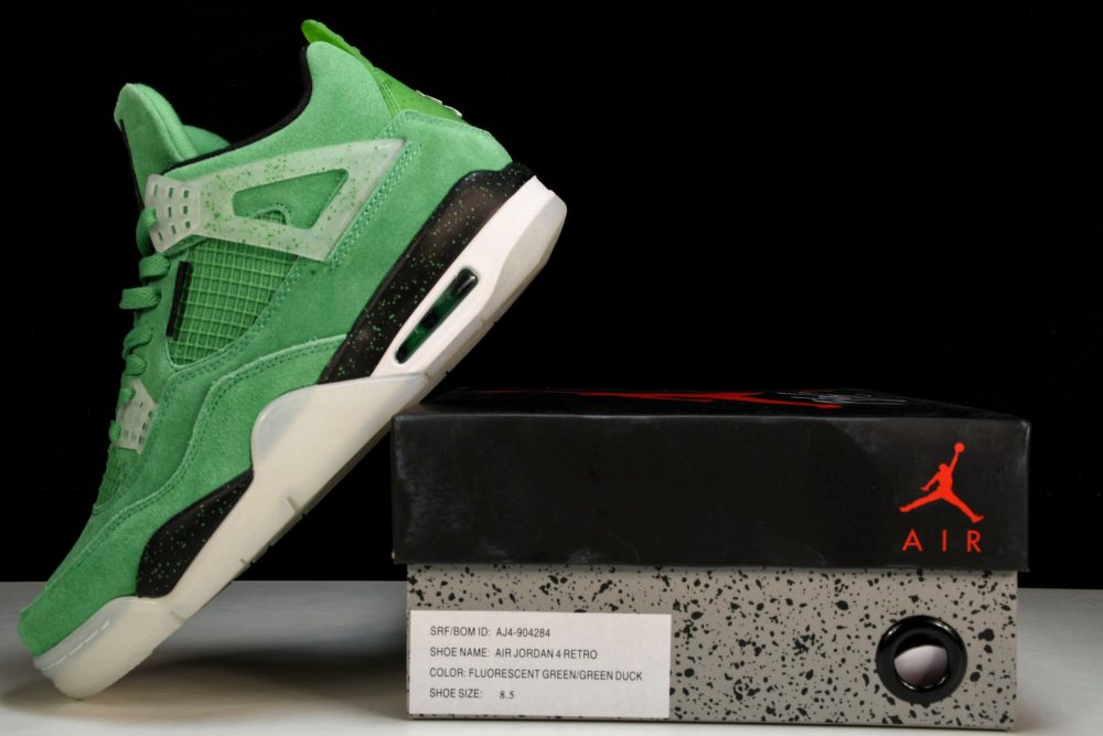 AJ4 Retro Wahlburgers - Image 29