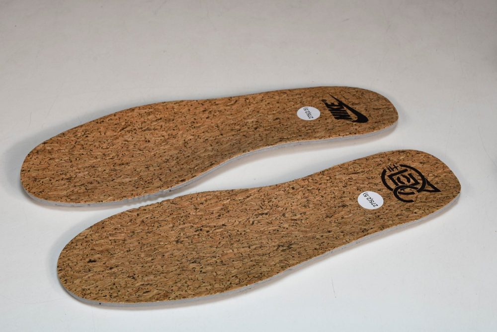CLOT x SB Dnk Low 'Cork' - Image 18