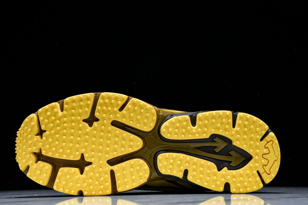 Off-White "Be Right Back" Sneaker 'Yellow Brown' - Image 5