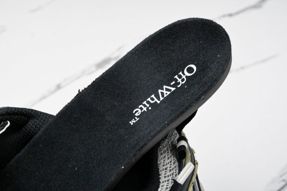 Off-White "Be Right Back" Sneaker 'Silver' - Image 13