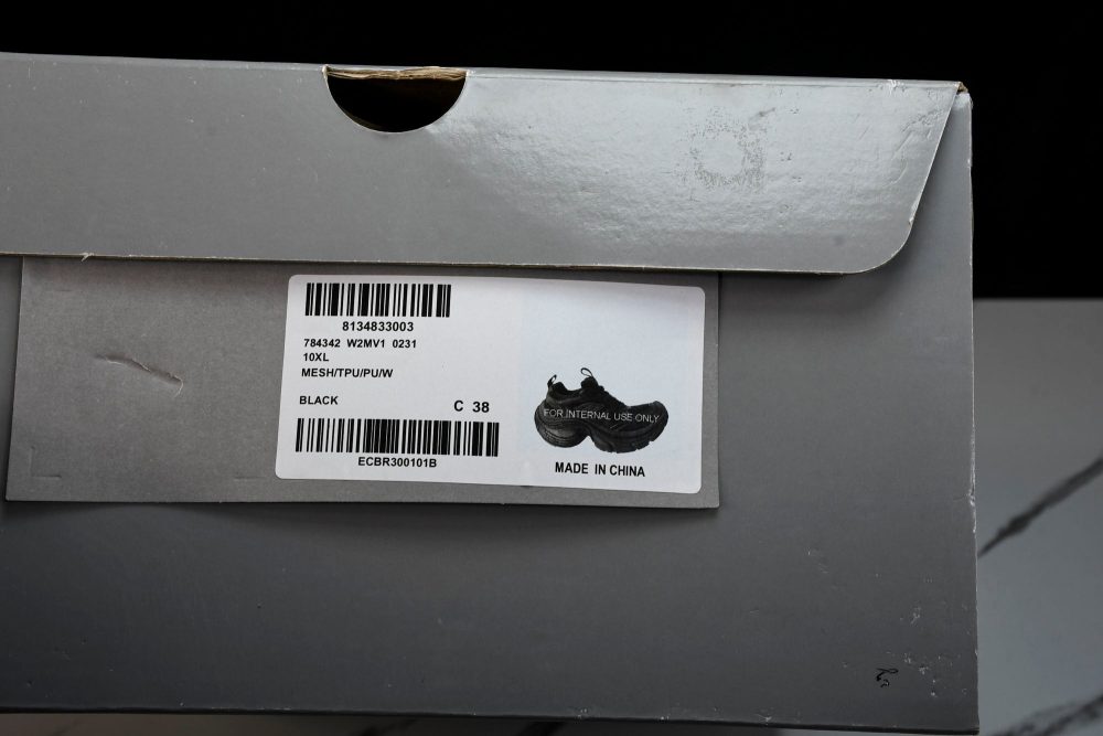 10XL Sneaker 'Black' - Image 29