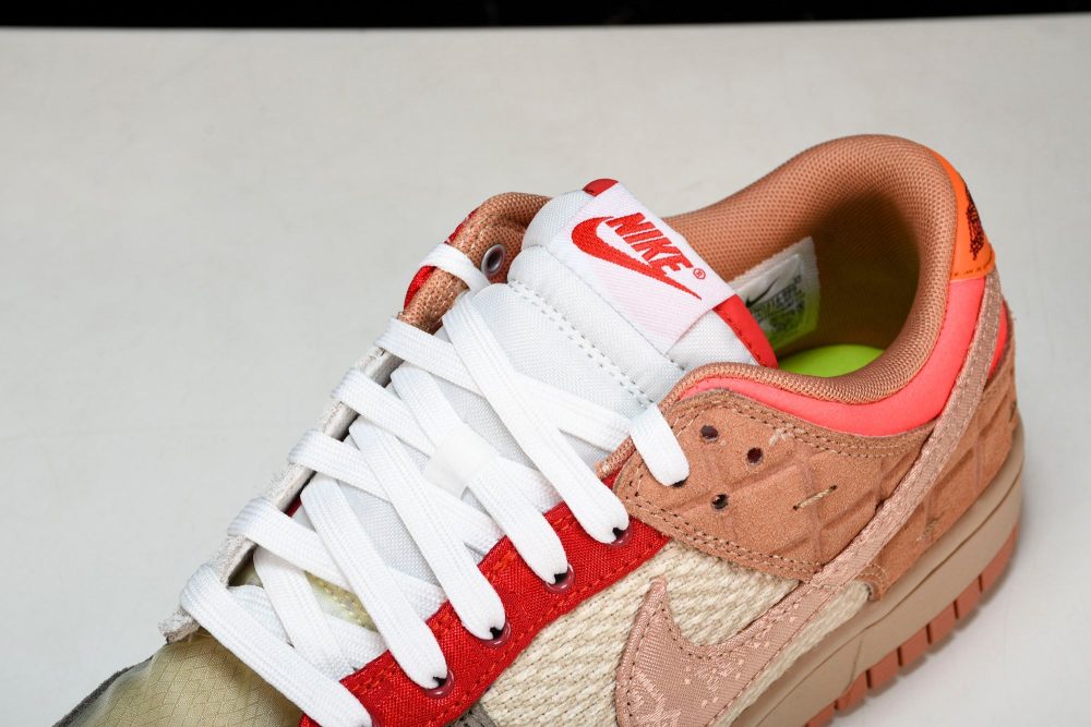 CLOT x SB Dnk Low 'What The CLOT' - Image 13