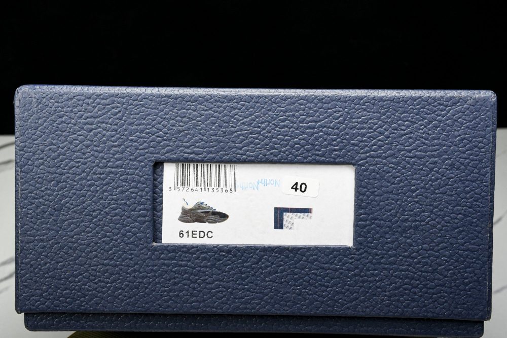 D1or B22 'Olive Blue' - Image 29