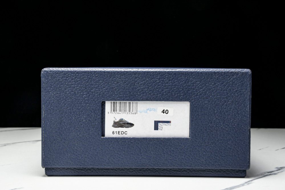 D1or B22 'Olive Blue' - Image 23