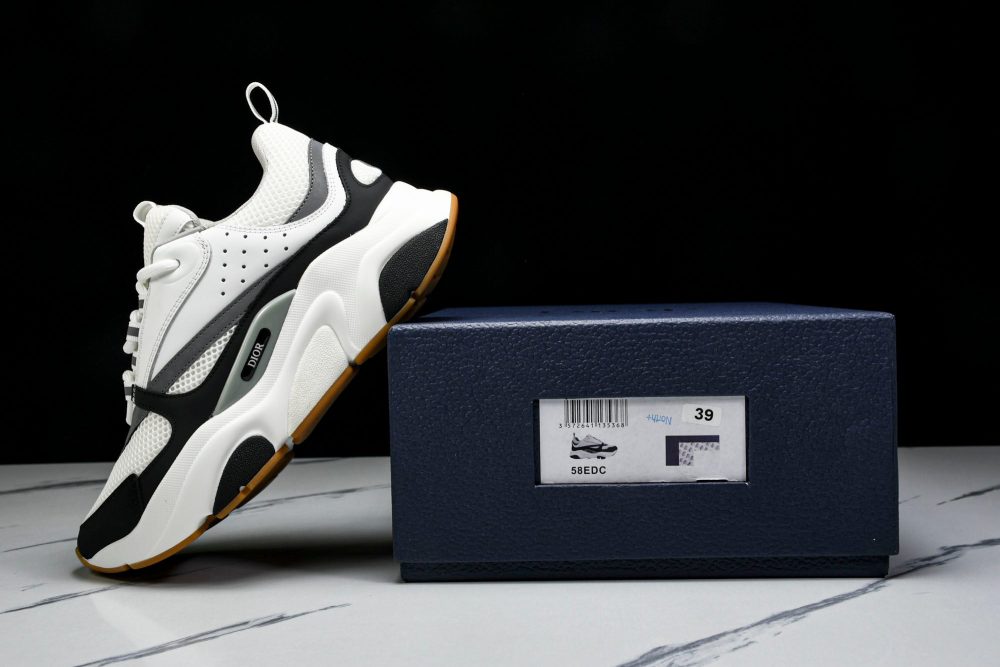 D1or B22 'White Black Gum' - Image 16