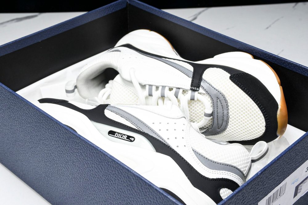D1or B22 'White Black Gum' - Image 20