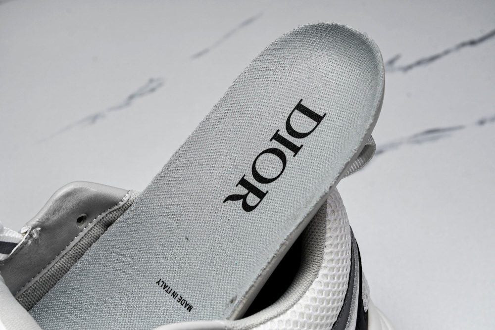 D1or B22 'White Black Gum' - Image 10