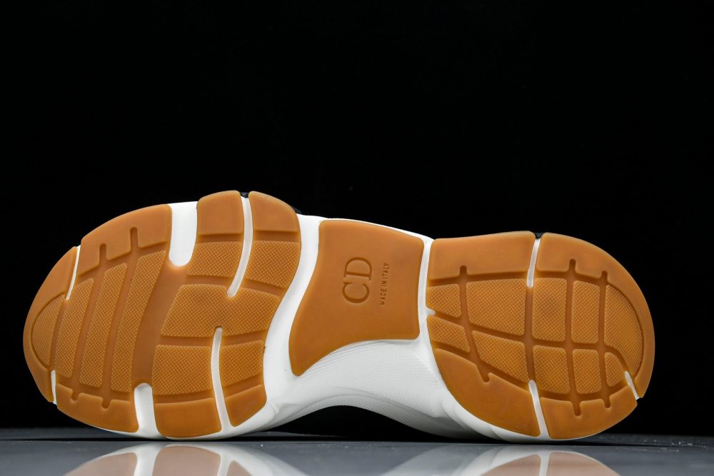 D1or B22 'White Black Gum' - Image 5