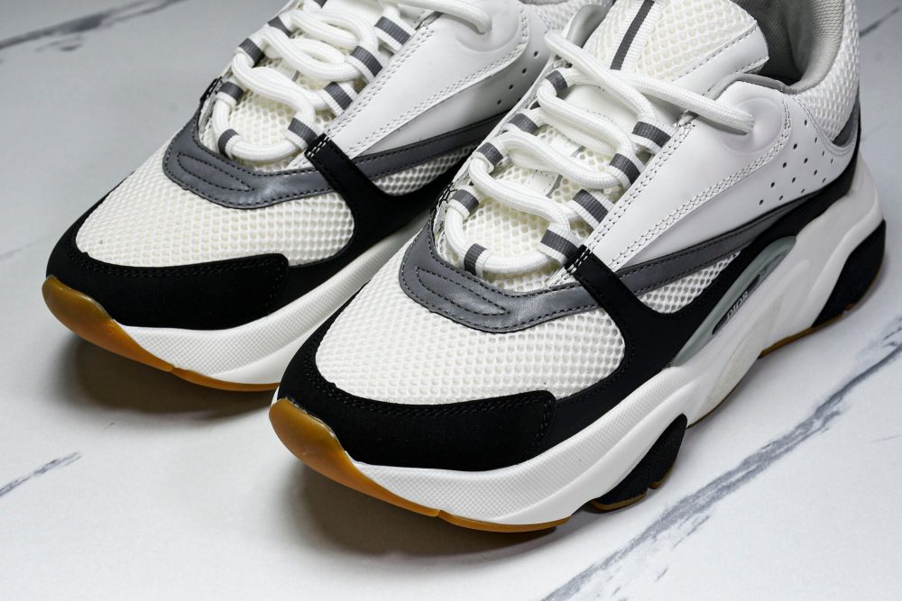 D1or B22 'White Black Gum' - Image 32