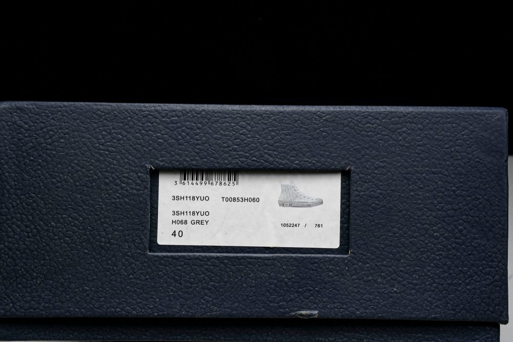 D1or B23 High ‘Oblique Silver’ - Image 31