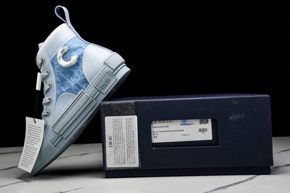 D1or B23 High x Daniel Arsham 'Light Blue' - Image 24