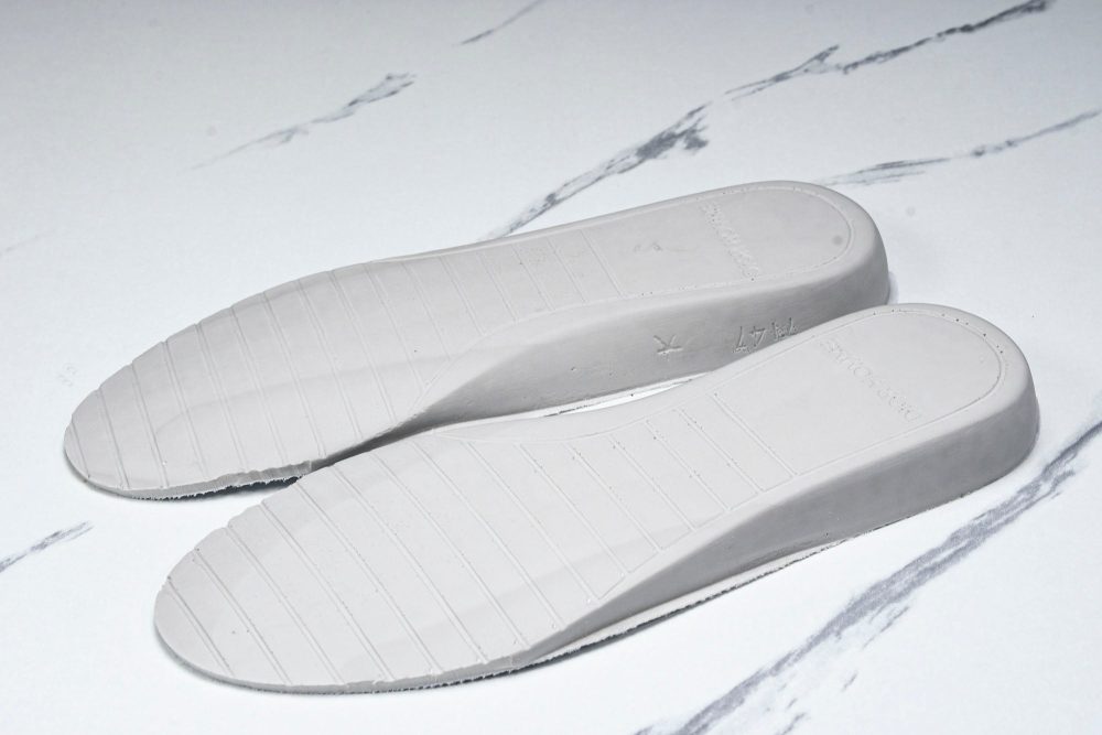 D1or B23 High x Daniel Arsham 'Light Blue' - Image 13