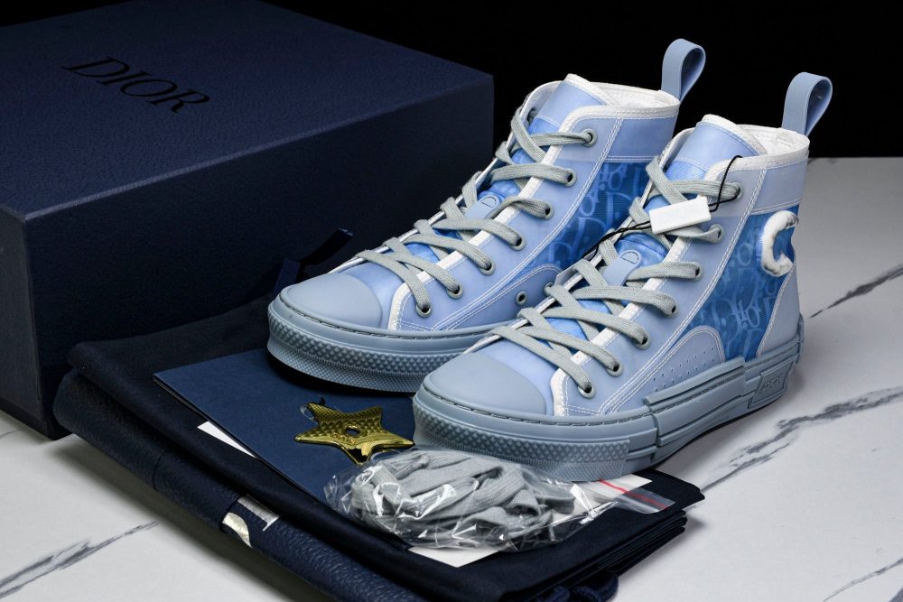 D1or B23 High x Daniel Arsham 'Light Blue' - Image 18
