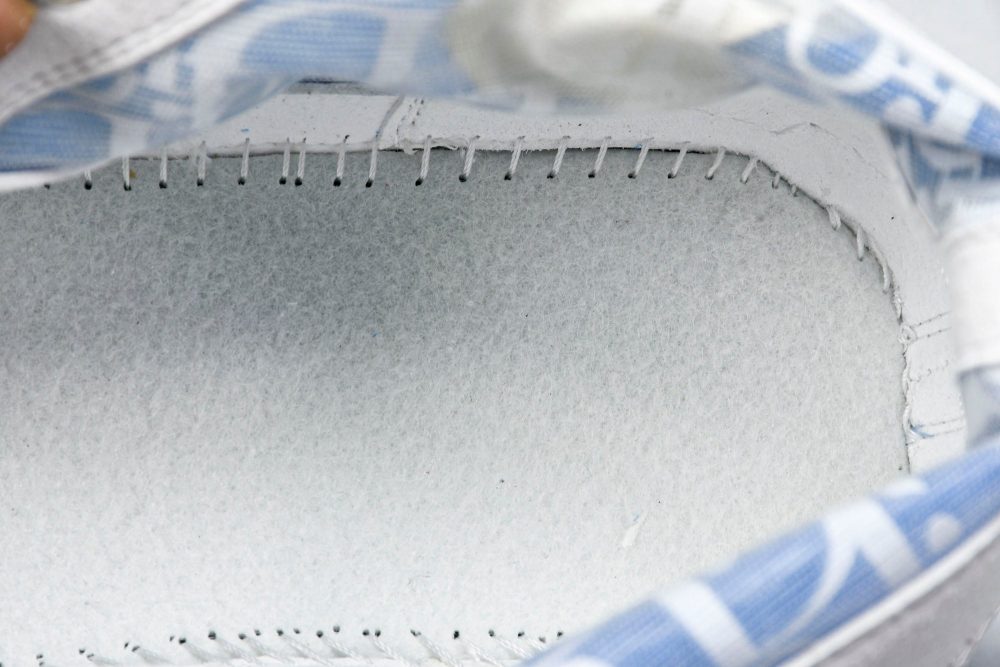 D1or B23 High x Daniel Arsham 'Light Blue' - Image 34