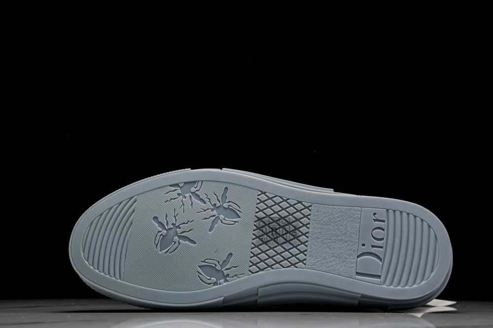 D1or B23 High x Daniel Arsham 'Light Blue' - Image 4