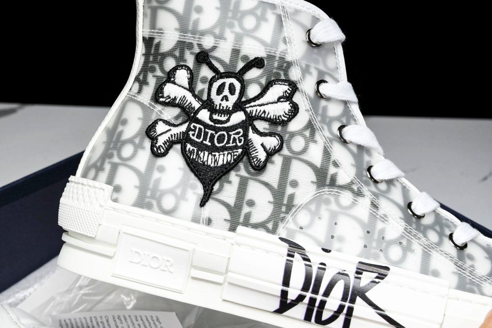 D1or B23 High x Shawn Stussy ‘Bee Embroidery Patch' - Image 17