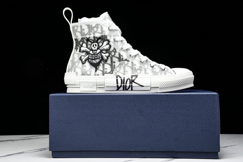D1or B23 High x Shawn Stussy ‘Bee Embroidery Patch' - Image 23
