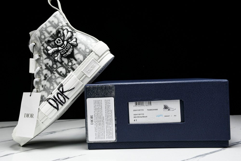 D1or B23 High x Shawn Stussy ‘Bee Embroidery Patch' - Image 29