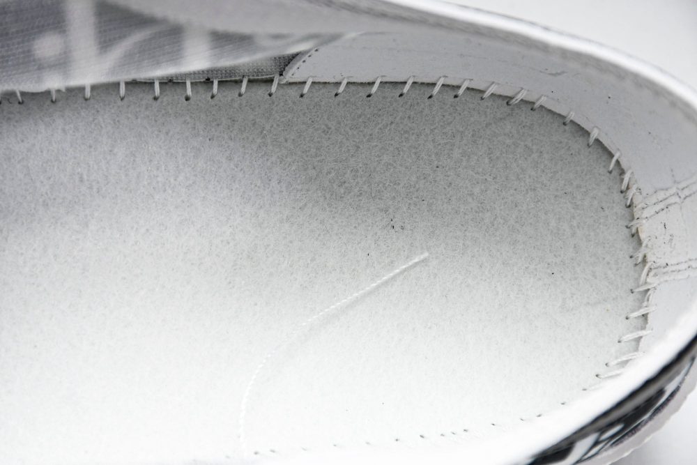D1or B23 Low ‘Oblique Black White’ - Image 12