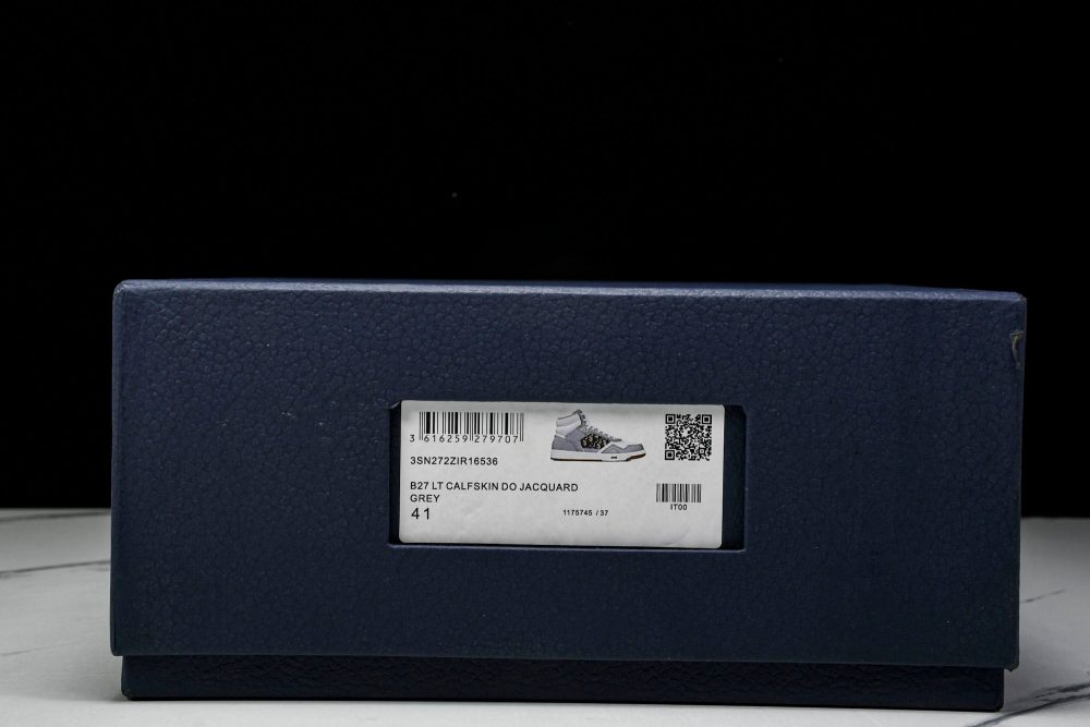 D1or B27 High Oblique 'Grey White' - Image 32
