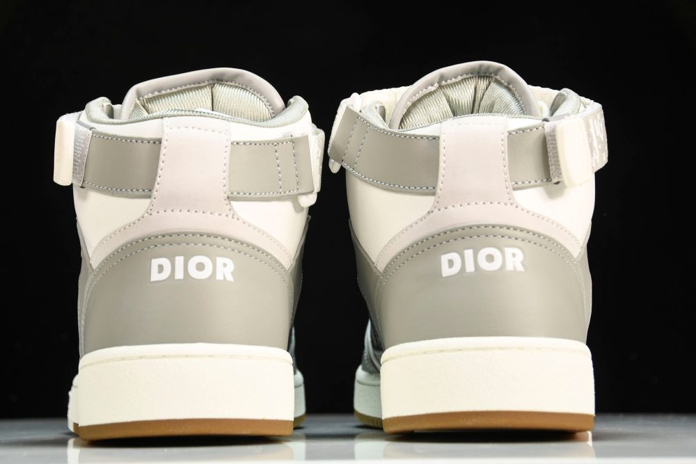 D1or B27 High Strap Oblique 'Grey White' - Image 12