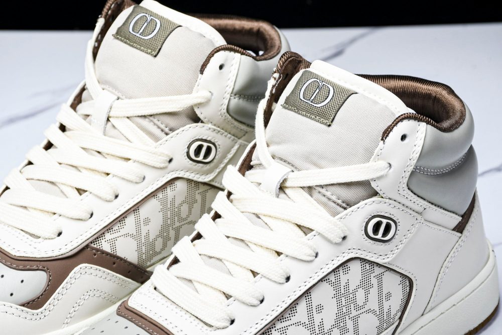 D1or B27 High by Birkenstock 'Cream' - Image 15