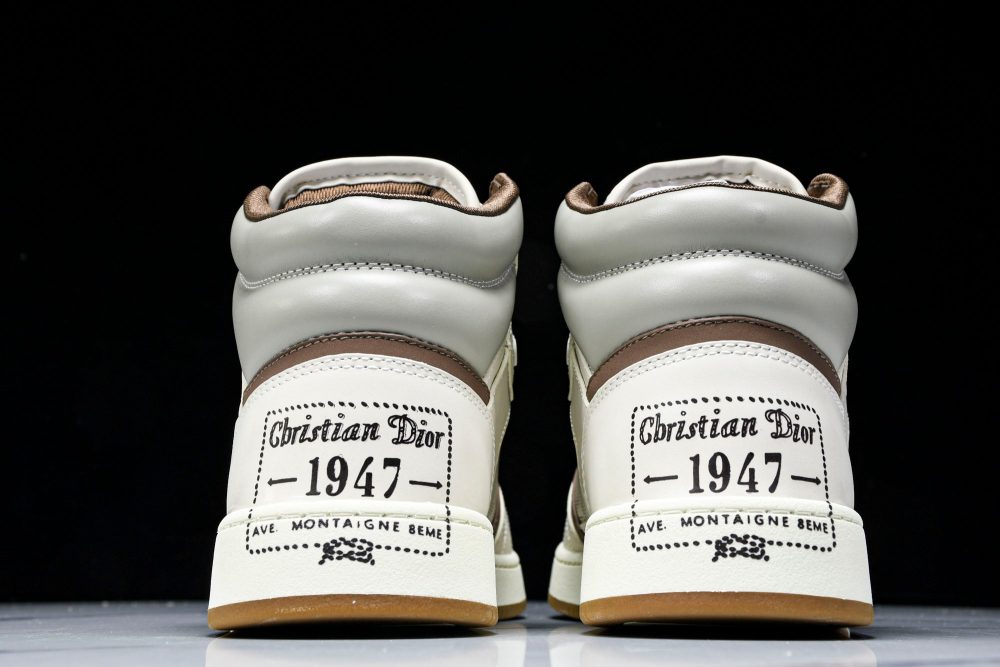 D1or B27 High by Birkenstock 'Cream' - Image 5