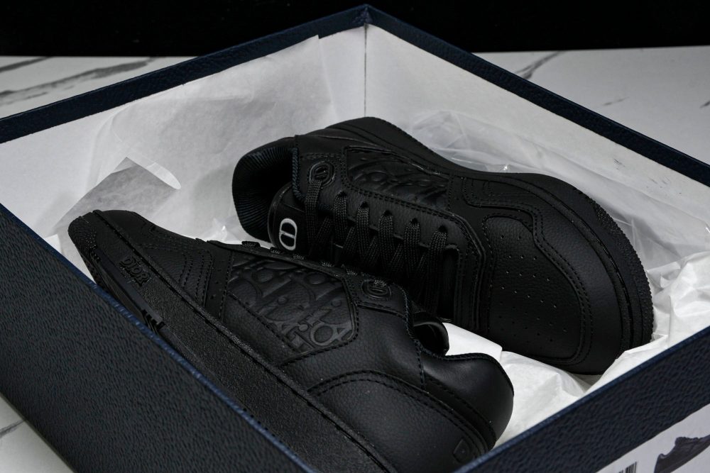 D1or B27 Low Gravity Leather 'Triple Black' - Image 18