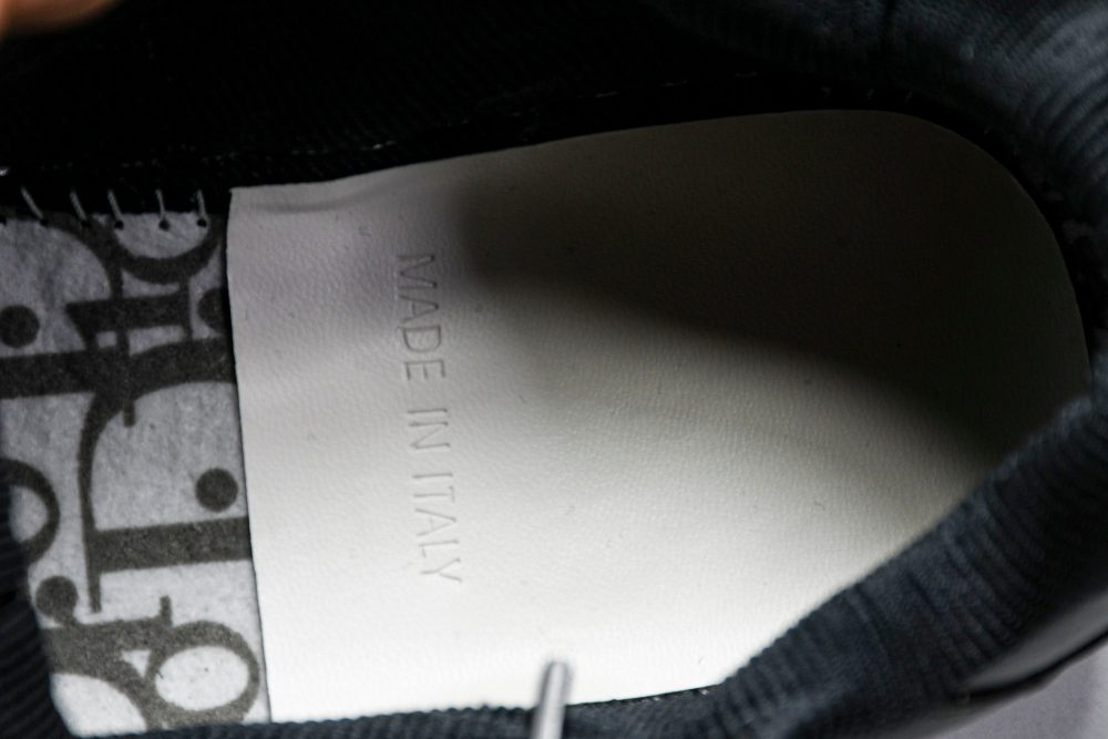 D1or B27 Low Gravity Leather 'Triple Black' - Image 16