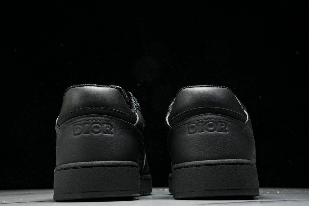 D1or B27 Low Gravity Leather 'Triple Black' - Image 5