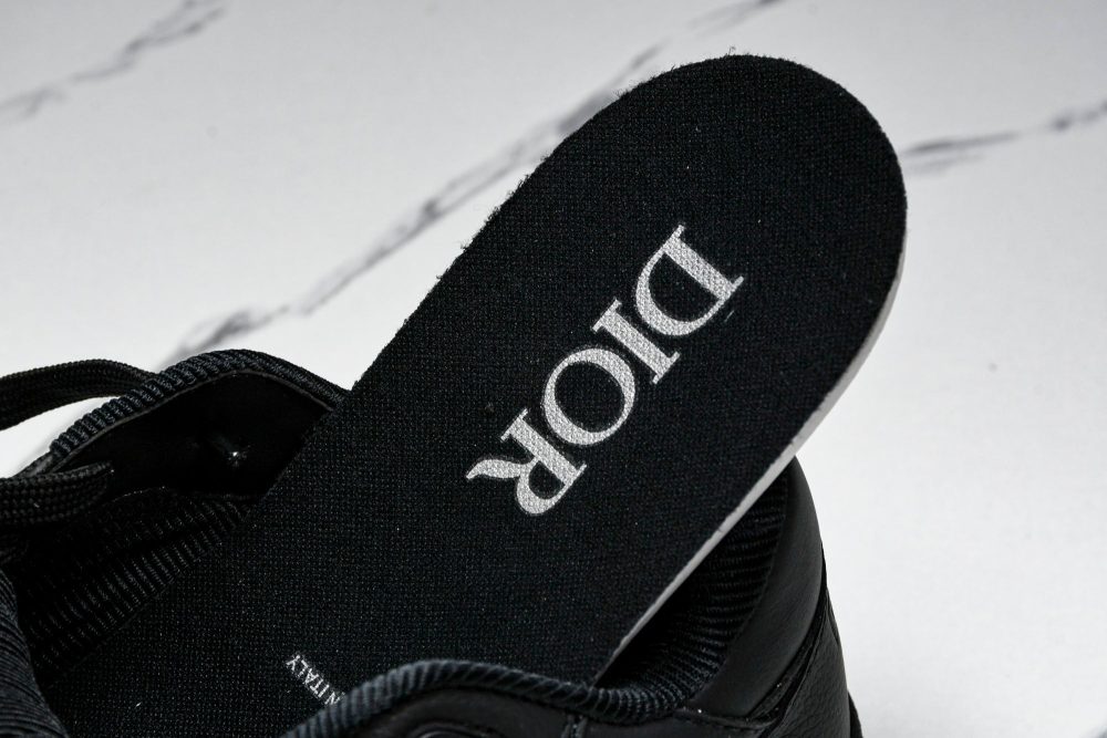 D1or B27 Low Gravity Leather 'Triple Black' - Image 11