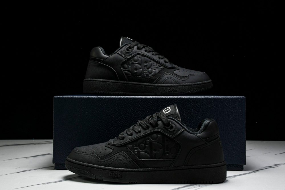 D1or B27 Low Gravity Leather 'Triple Black' - Image 14